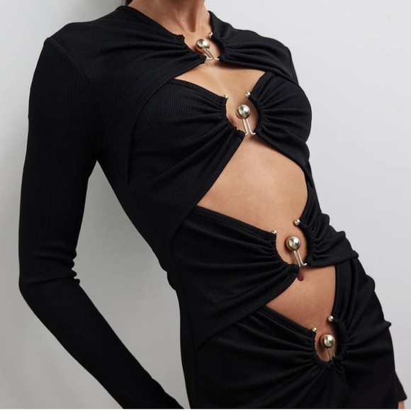 Christopher Esber COMPACT RIB /BUCKLES
ORBIT RUCHED LONG SLEEVE DRESS
BLACK - Picture 1 of 10